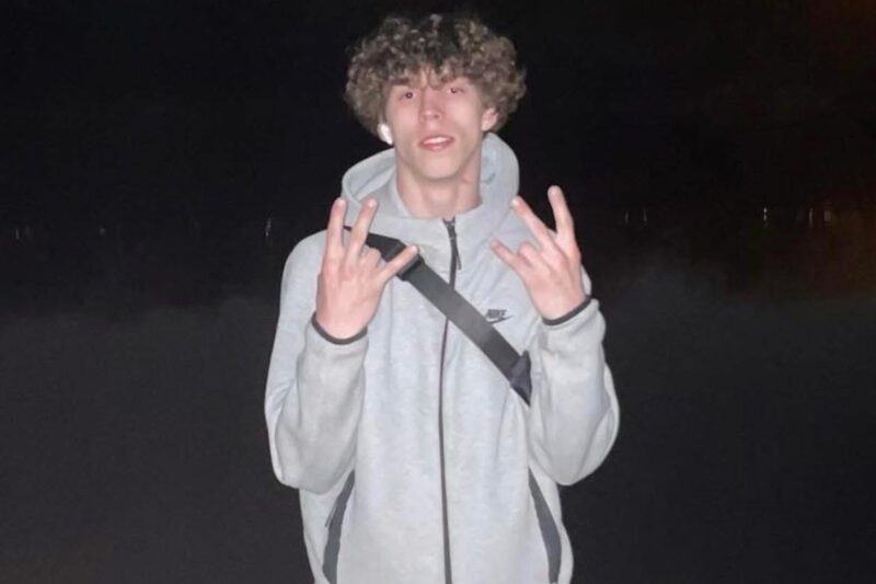 In Loving Memory of Ashton Oseth