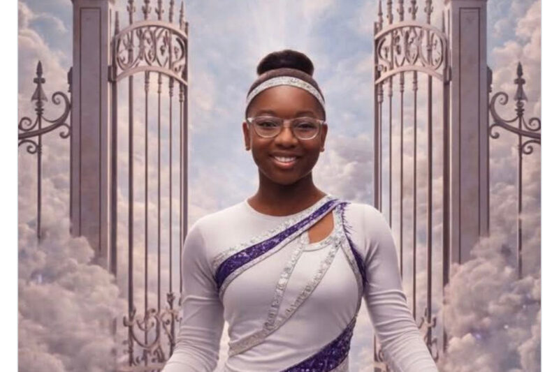 In Loving Memory of Deona Ellison, 38, and Te’Auna Ellison, 17 Forever Loved. Forever Missed